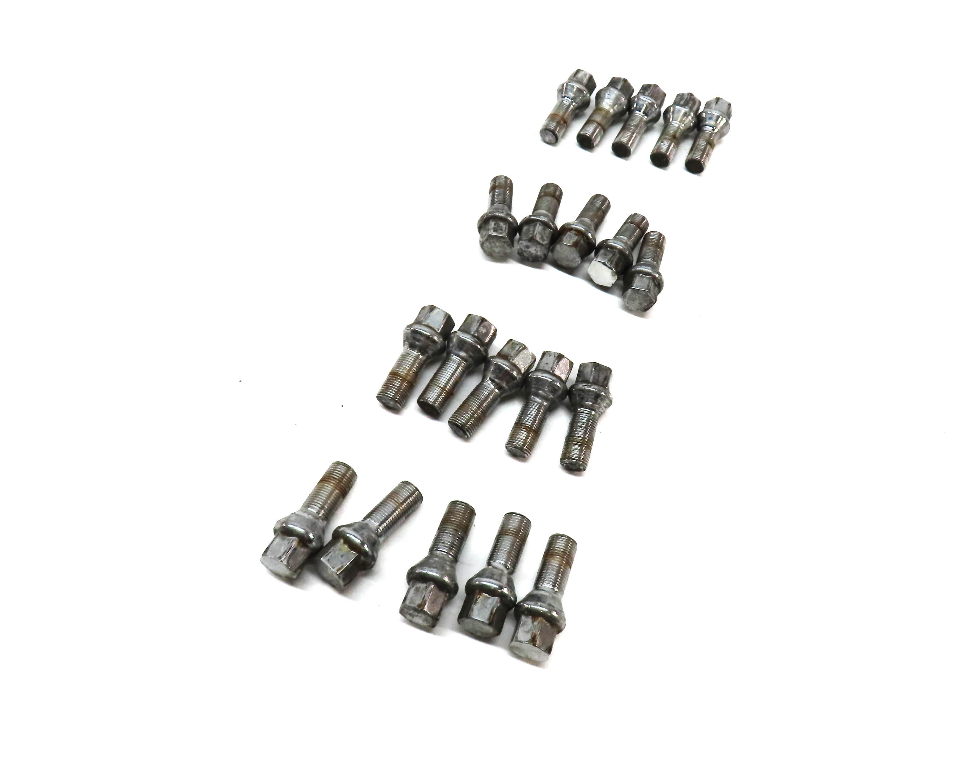 2014 BMW 650i GRAN COUPE (F06) TIRE WHEEL LUG NUT SET / 20 — exact item pictured